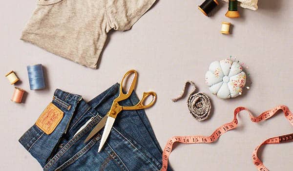 Maneras sencillas de arreglar ropa
